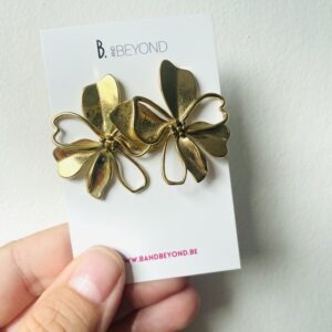 GOLDEN FLOWER